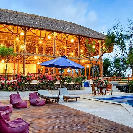 Heaven On The Planet Hotel Ekas Ngoại thất bức ảnh