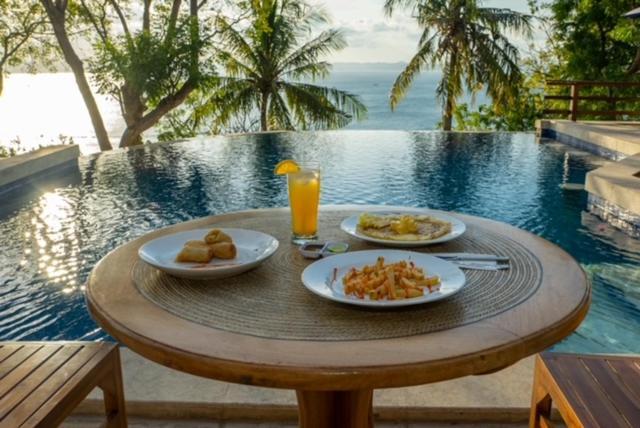 Heaven On The Planet Hotel Ekas Ngoại thất bức ảnh