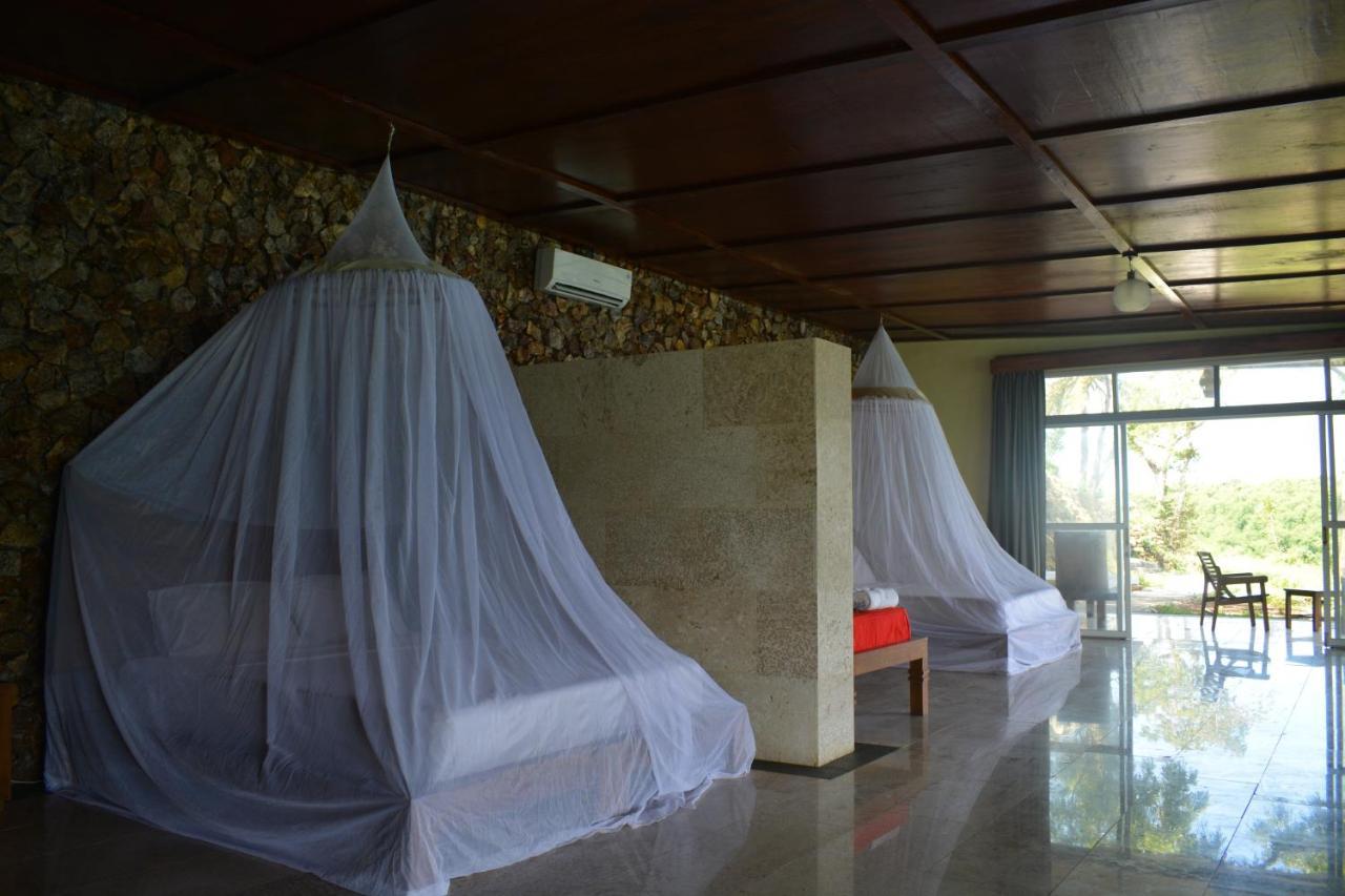 Heaven On The Planet Hotel Ekas Ngoại thất bức ảnh
